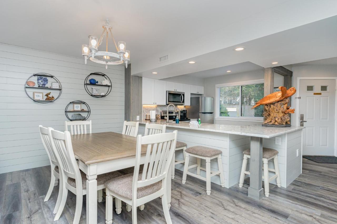 Completely Remodeled And Open 18C Richmond Park Villa Myrtle Beach Kültér fotó
