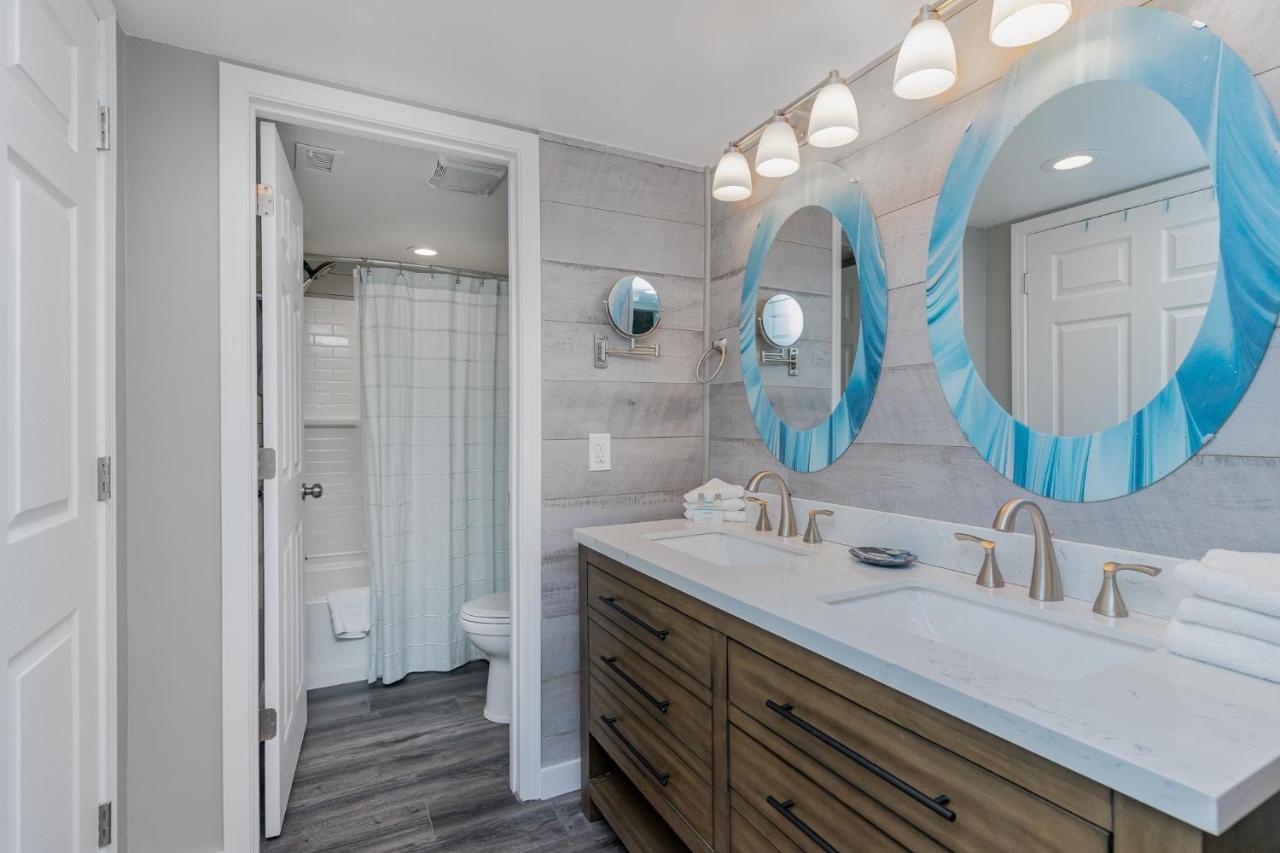 Completely Remodeled And Open 18C Richmond Park Villa Myrtle Beach Kültér fotó